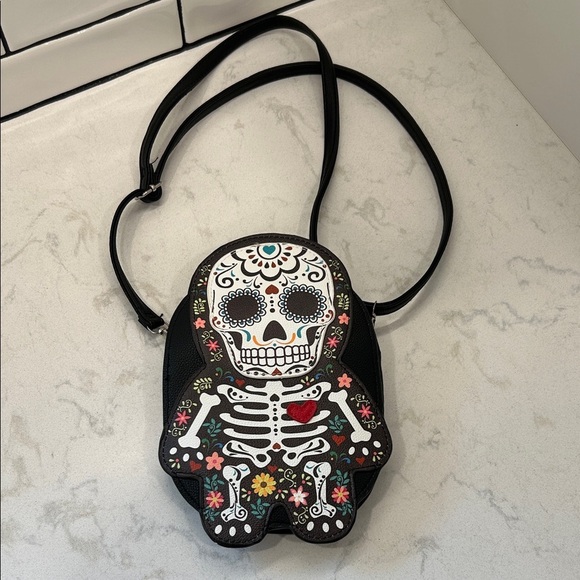 Sleepyville Critters Floral Sugar Skull Skeleton Bones Cross Body Bag Purse EUC! - Picture 13 of 13